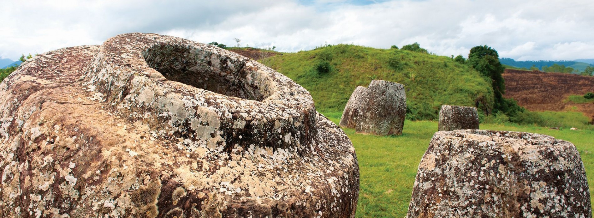 Stone_Jars_Laos.jpg